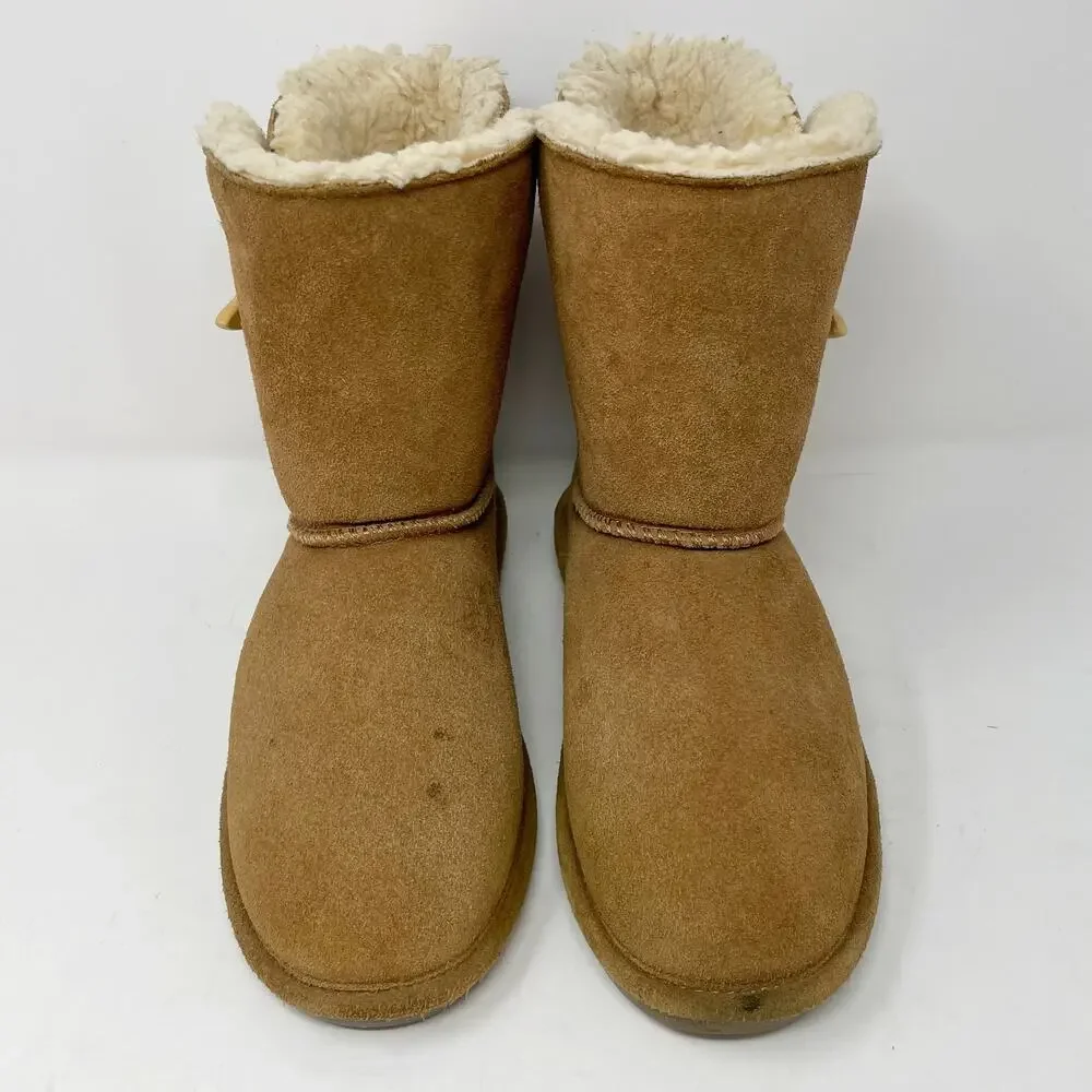 Bearpaw Tan Victorian Suede Boots Youth 5 Toggle Closure